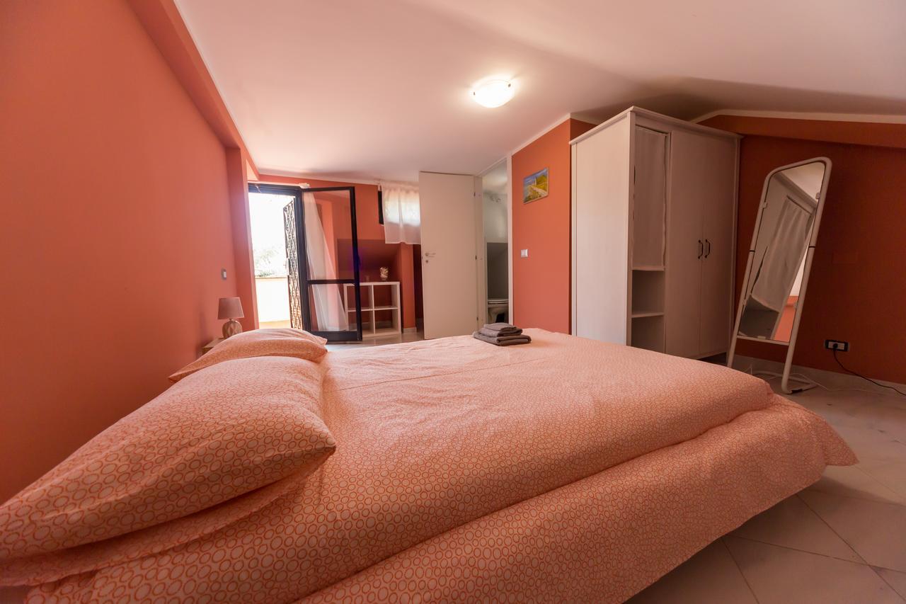 32 Hotell Ciampino Exteriör bild